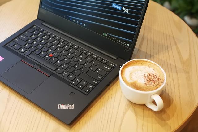 高性价r系列回归之作thinkpad r480图赏