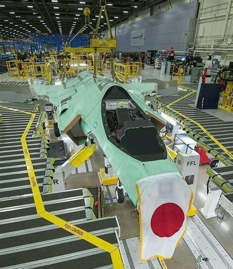 日本f35生产线图片