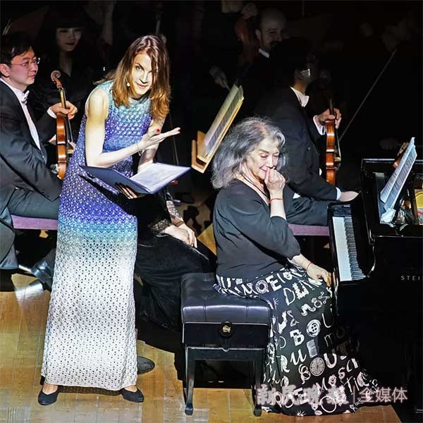 五一小长假中,为啥上海的"黄牛"都在关注这位"阿姐"