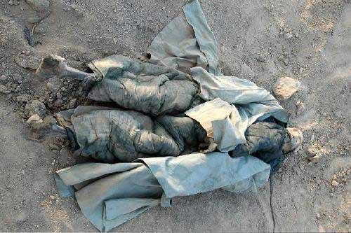 新疆火焰山发现6具干尸,一身清朝人装扮,工人吓得报警!