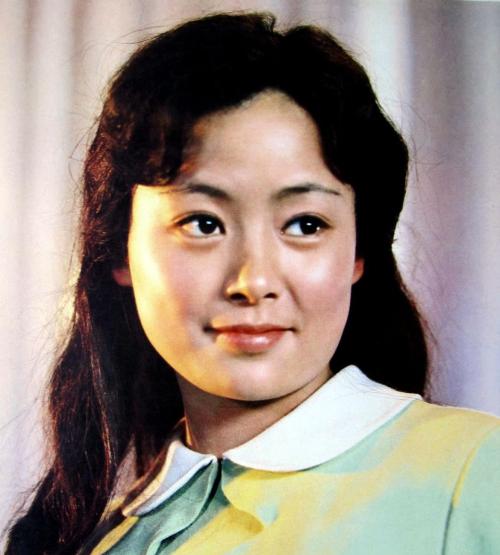 80年代的一线女星,马晓晴终生未婚,而她至今后悔没生孩子