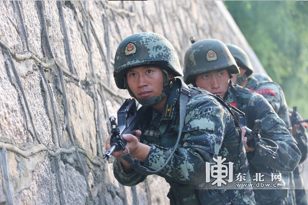 武警黑龙江总队某支队特战大队大队长李玉峰不忘初心矢志强军纪实(上)