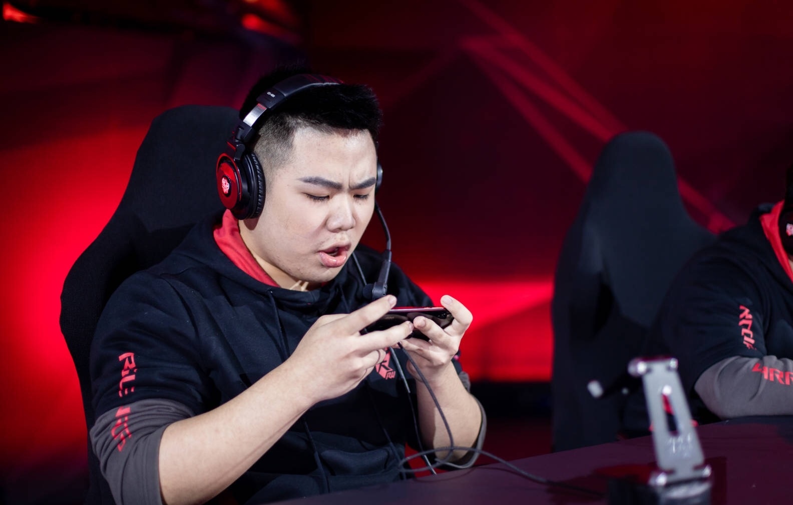 rw改名解毒成功,老帅要被带躺捧杯,kpl立人要改成"灭绝"