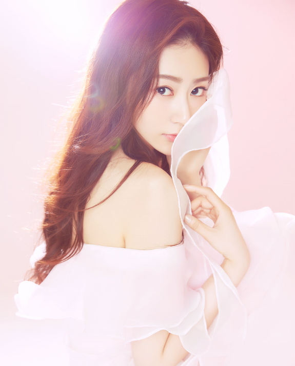 赵艺版紫霞仙子,2次拔剑,不同的心理变化,太灵气了!