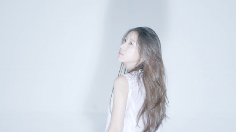 程诗迦小清新写真,略显柔美,清新养眼