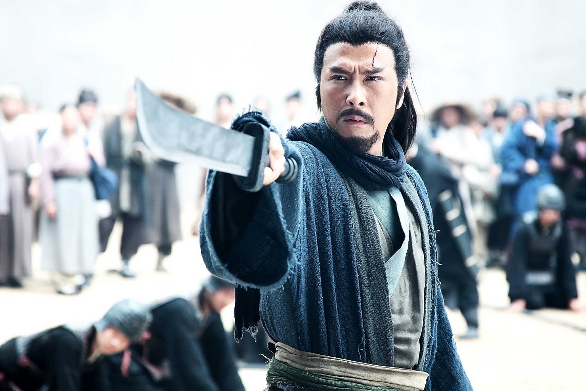 关羽,字云长,出生于东汉末年的河东郡解良,是刘备的至交好友兼首席