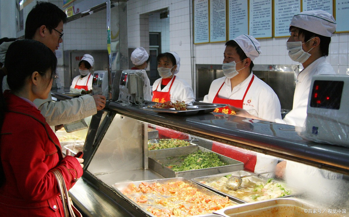 鞍山职教城食堂图片图片