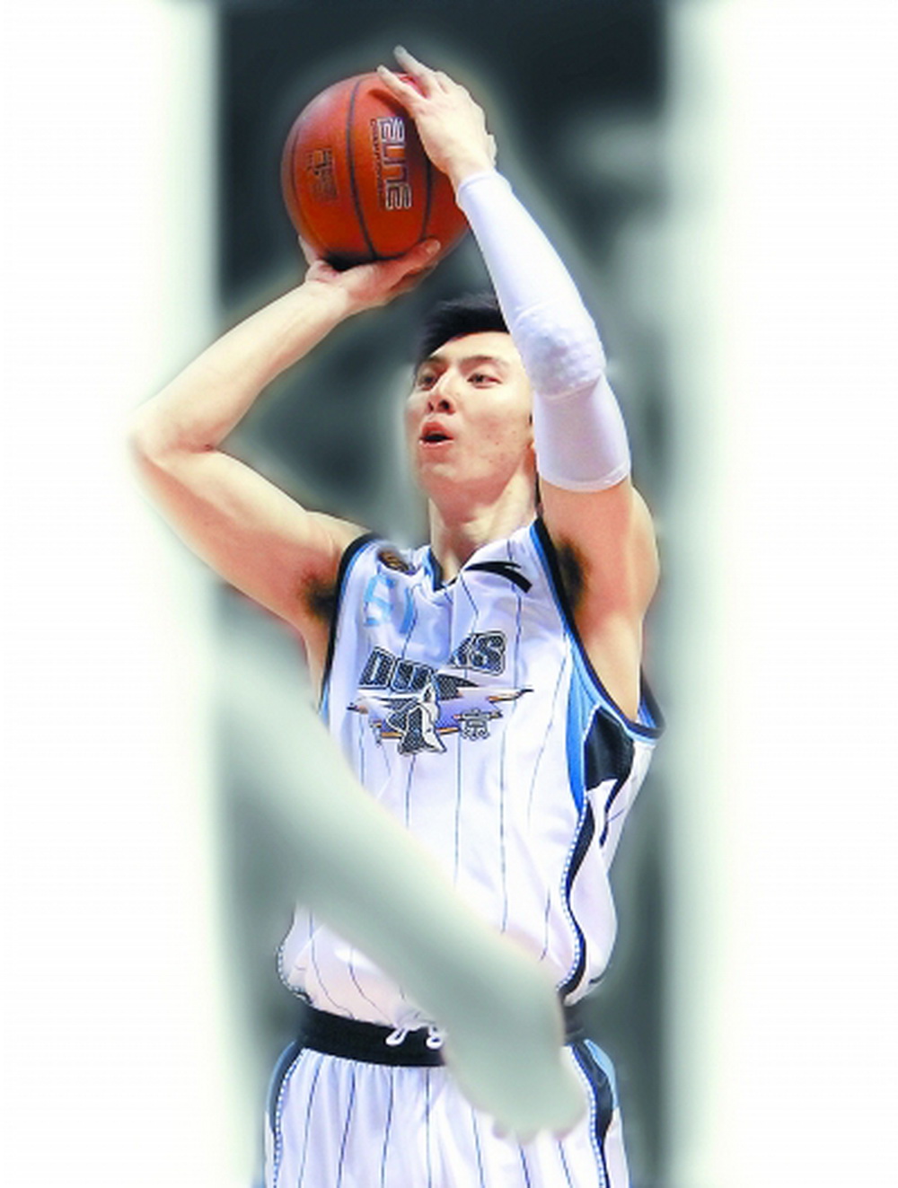 首钢男篮前队长吉喆因病去世:51号,我们永远记得你