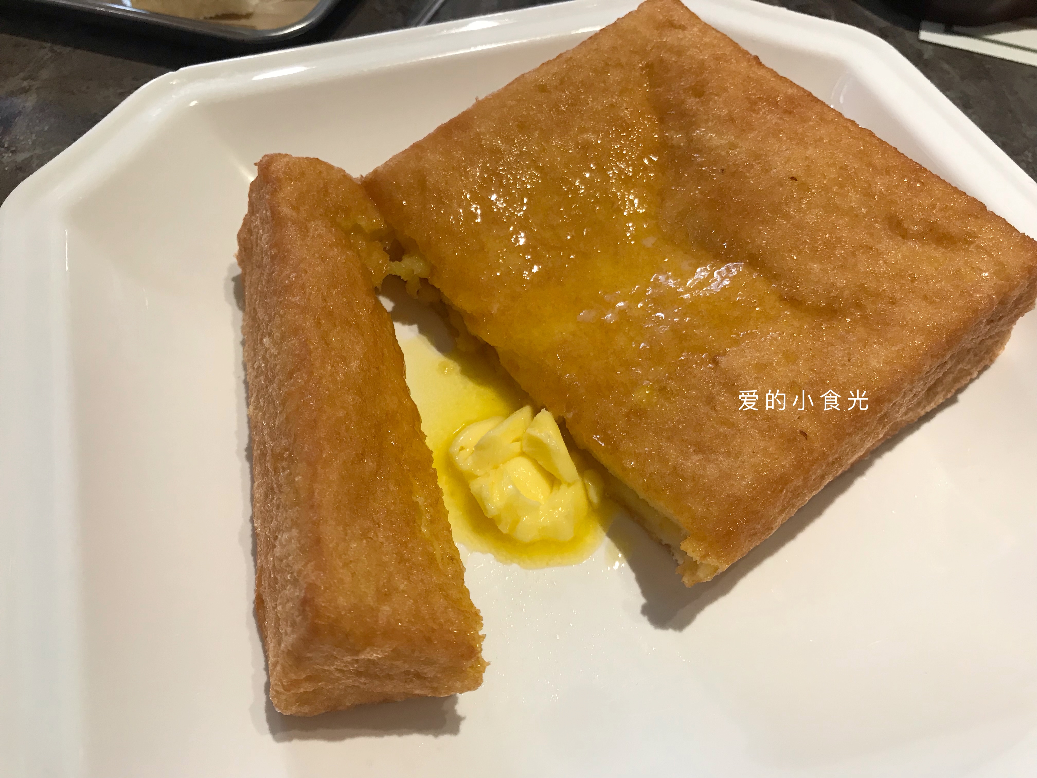 厚切西多士,每次吃茶餐厅,女儿必点食物之一.