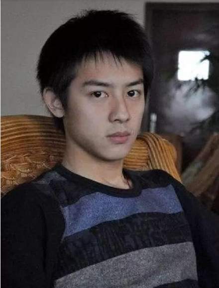 "北大校草"叶钦达结婚 昔日小鲜肉发福变普通人夫