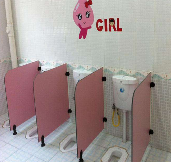 幼儿园厕所不分男女图片