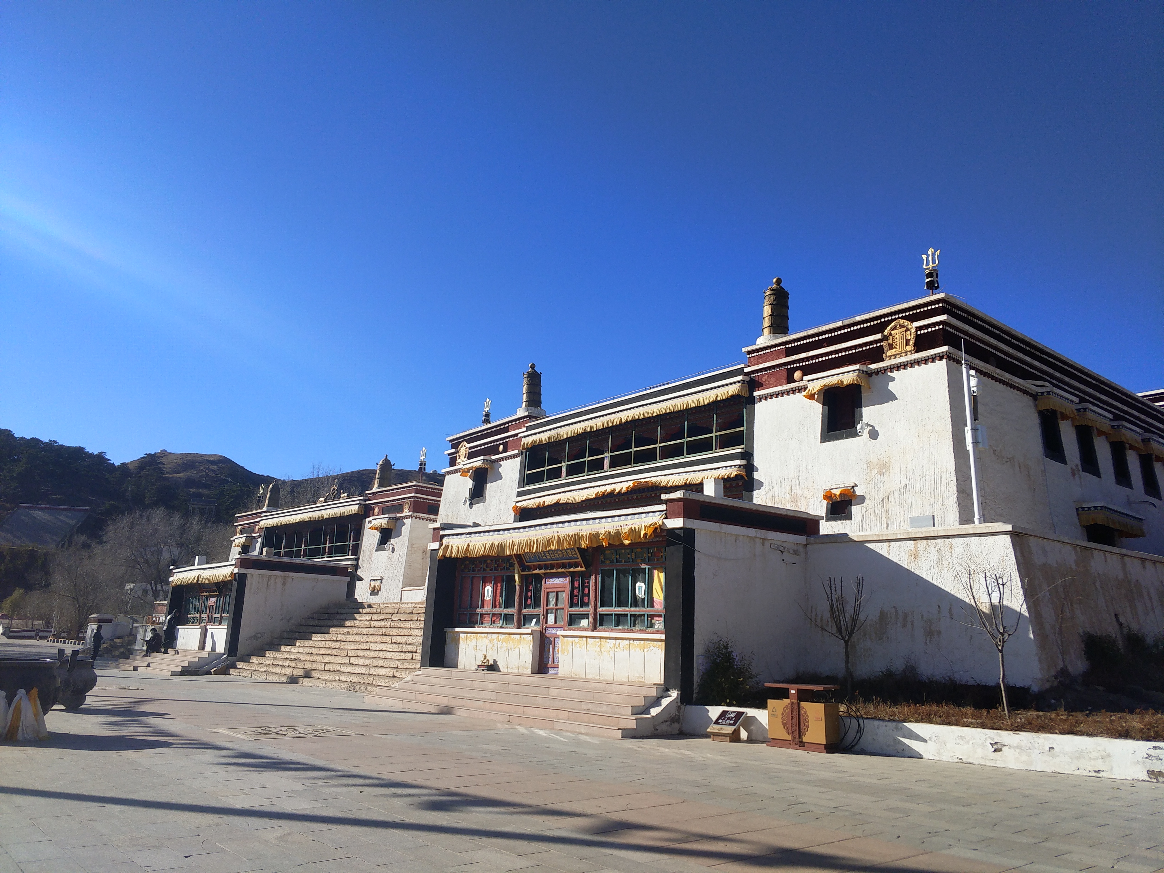 内蒙古包头五当召一日游"前世的五百次回眸换来今生的擦肩而过"