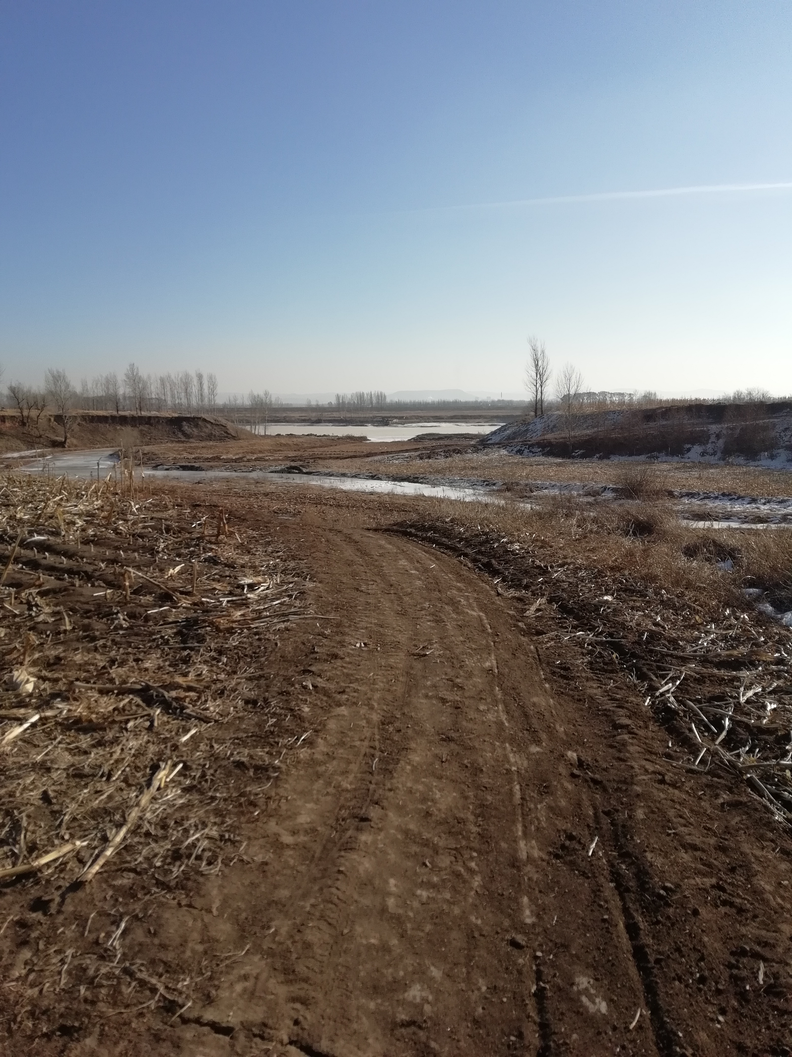 为什么自然河流有凹凸岸的差别