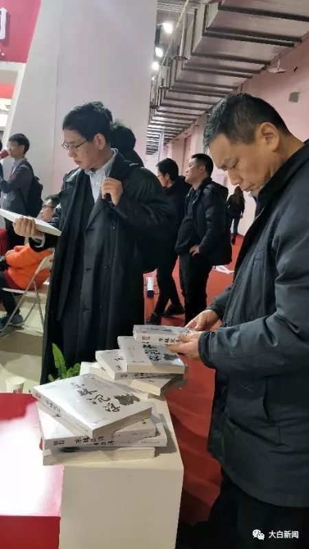 魏忠贤竟成中流砥柱?程万军新作《东林沉浮》修正现代人离谱东林史观