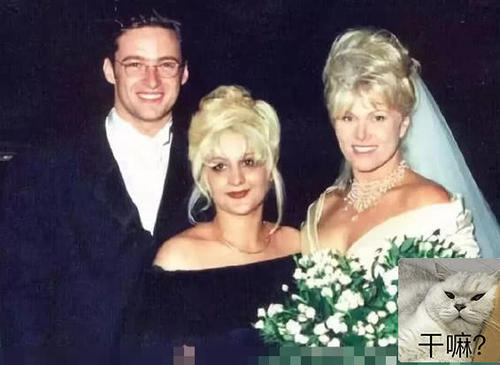 休杰克曼老婆虽身材走形,却依然被狼叔独宠22年,她究竟有何魅力?