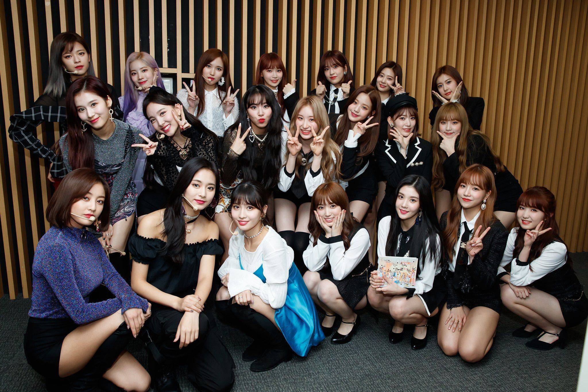 世纪大见面!当twice遇上izone,3位真假"周子瑜"你分得清吗?