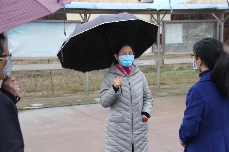 东乡新闻:颜萍调研挂点企业复工复产情况