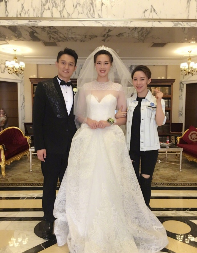 92米惠若琪婚后近况:直言床太窄睡不开!北大老公机智回怼