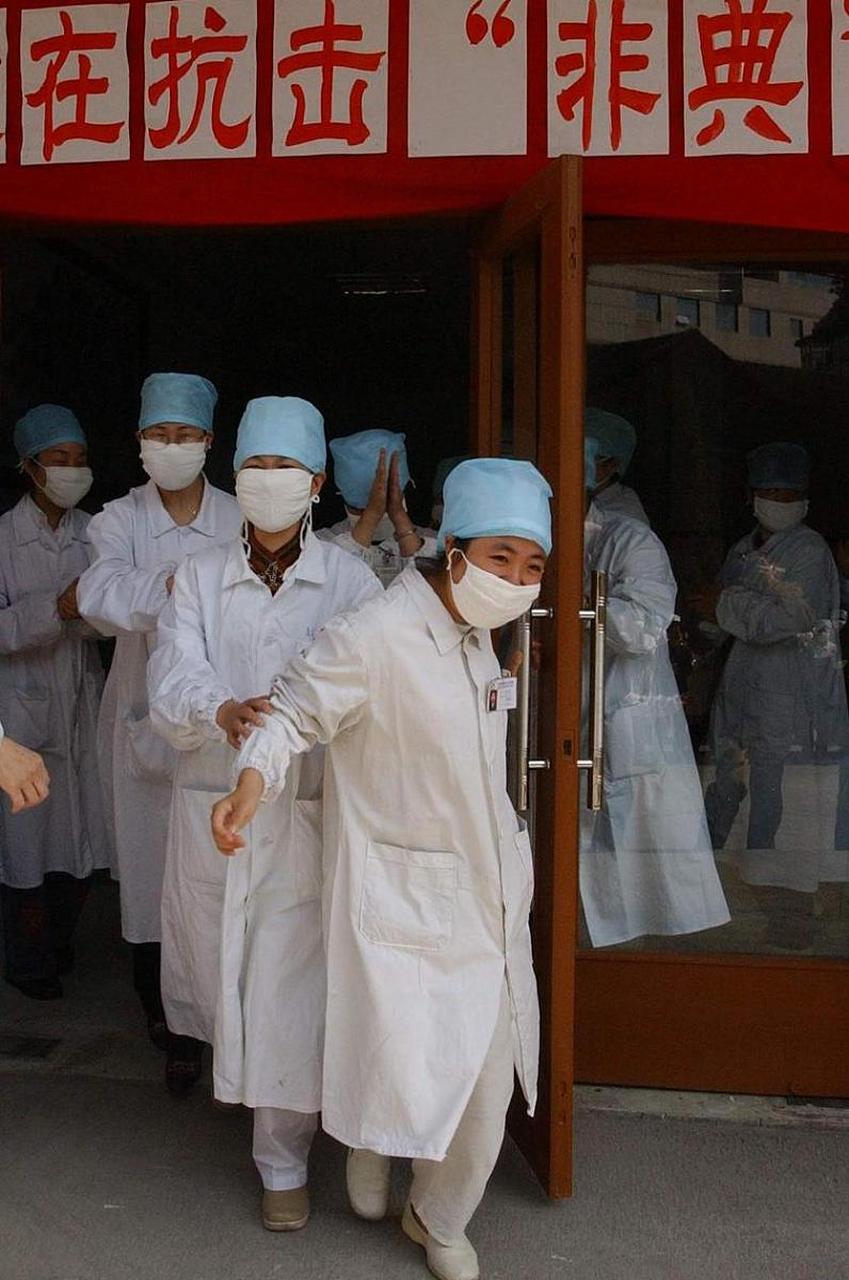 2003年7月5日,世界卫生组织宣布已经成功控制sars(非典).