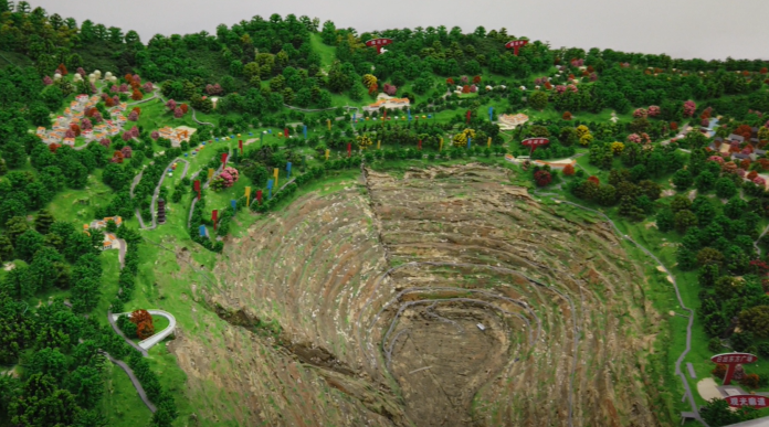 「看长江之变」从"亚洲第一天坑"到国家4a景区 黄石国家矿山公园的