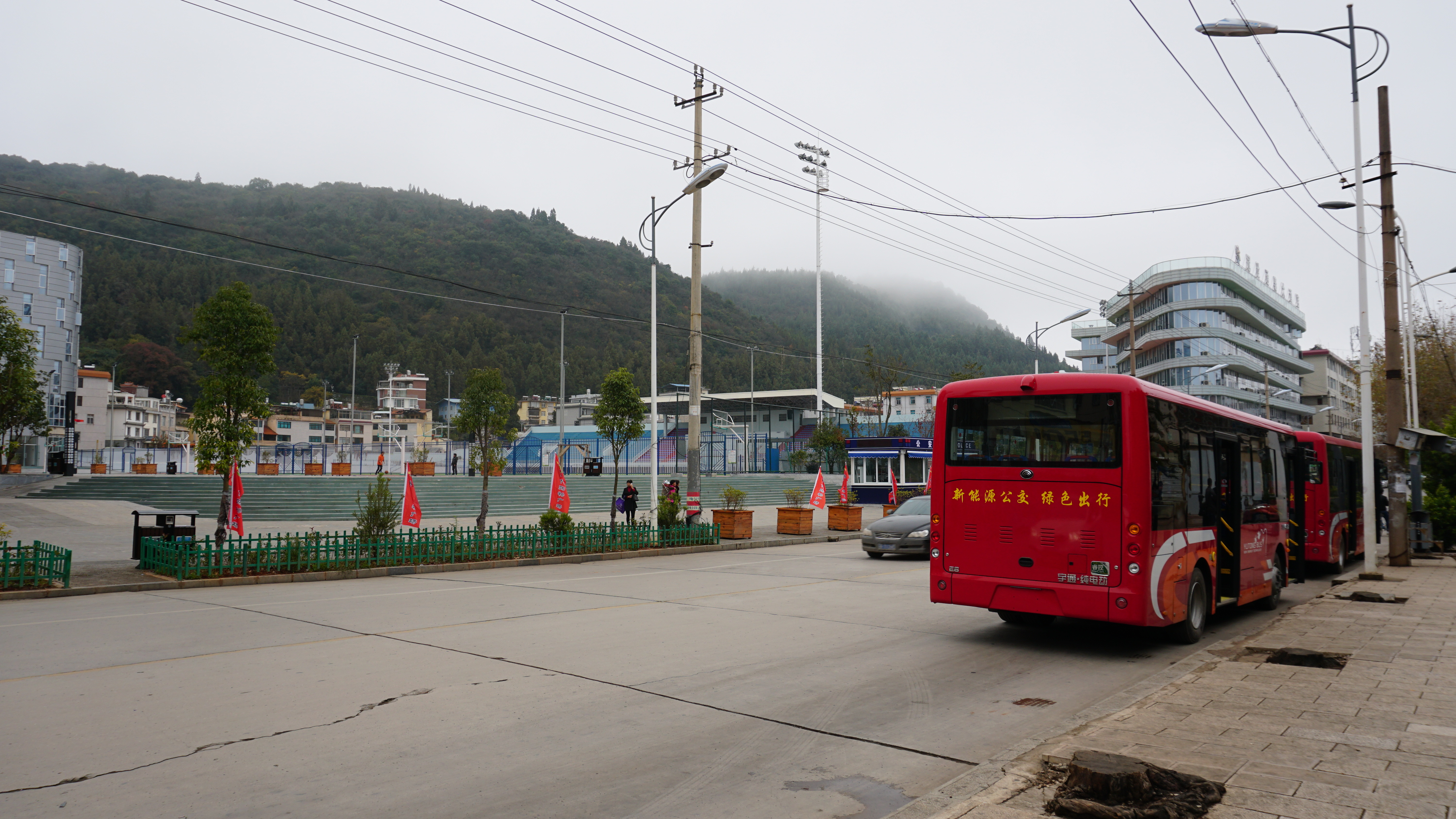 通海火车站图片