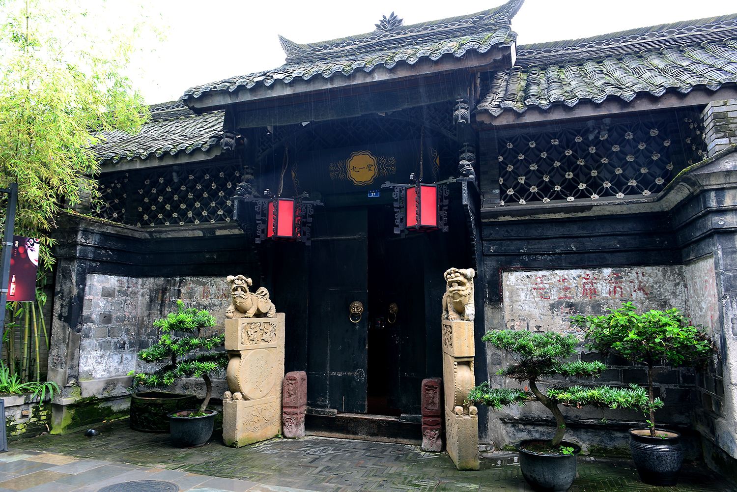 我国一个aa级景区,比很多aaaaa级景区人还多,非常有特色