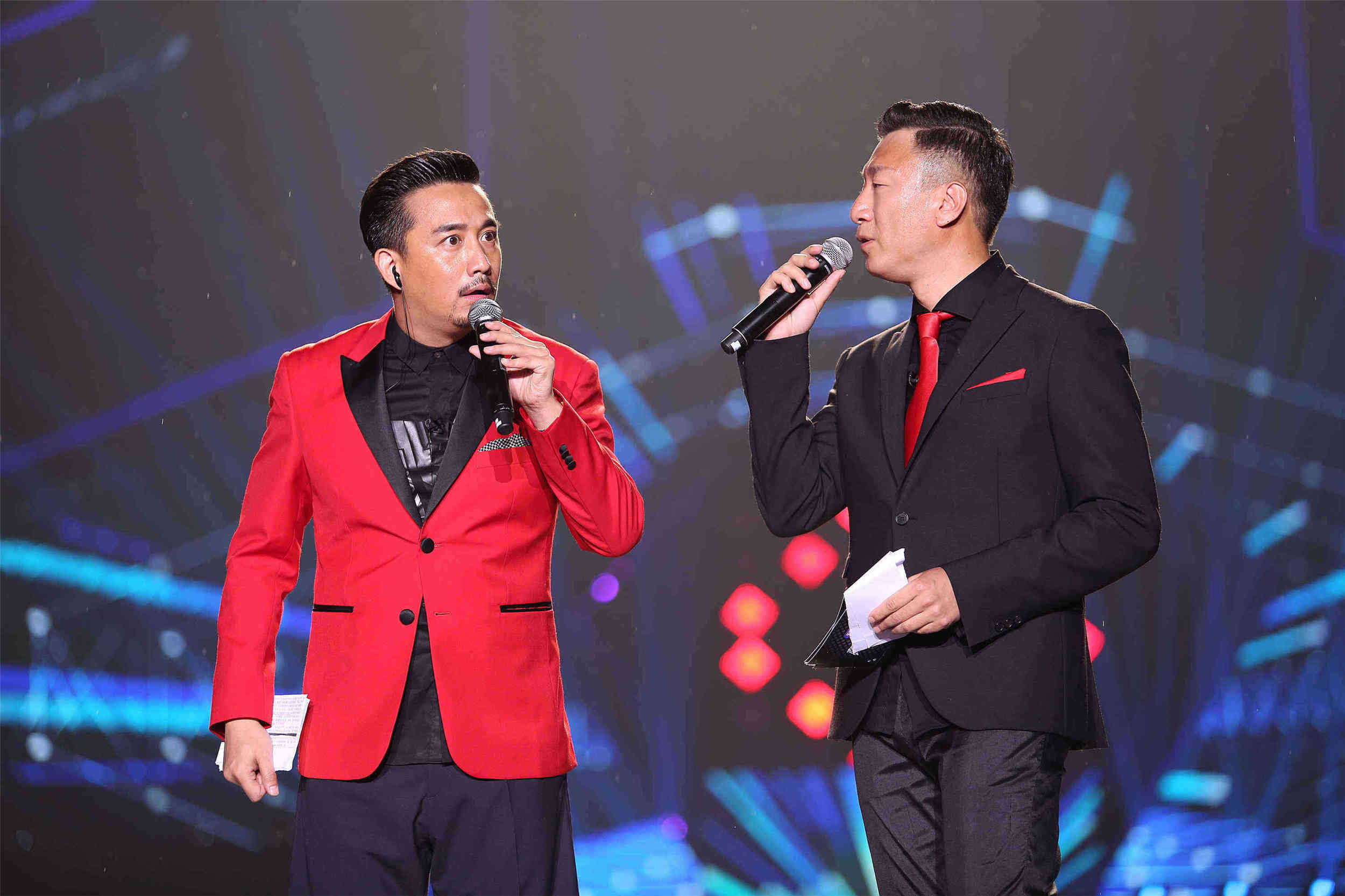 孙红雷祝福,黄磊生日快乐,他的配图,我猜不透啊!