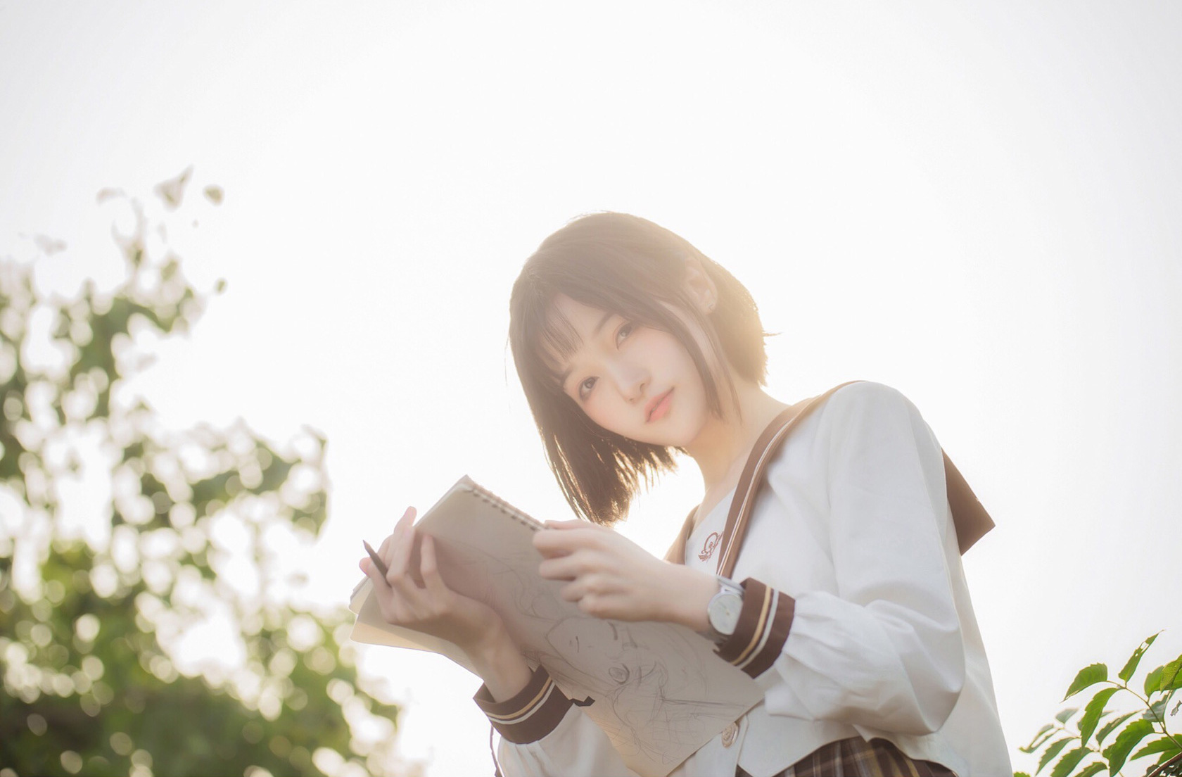 甜美可爱 00后清纯水手服学妹唯美美拍照