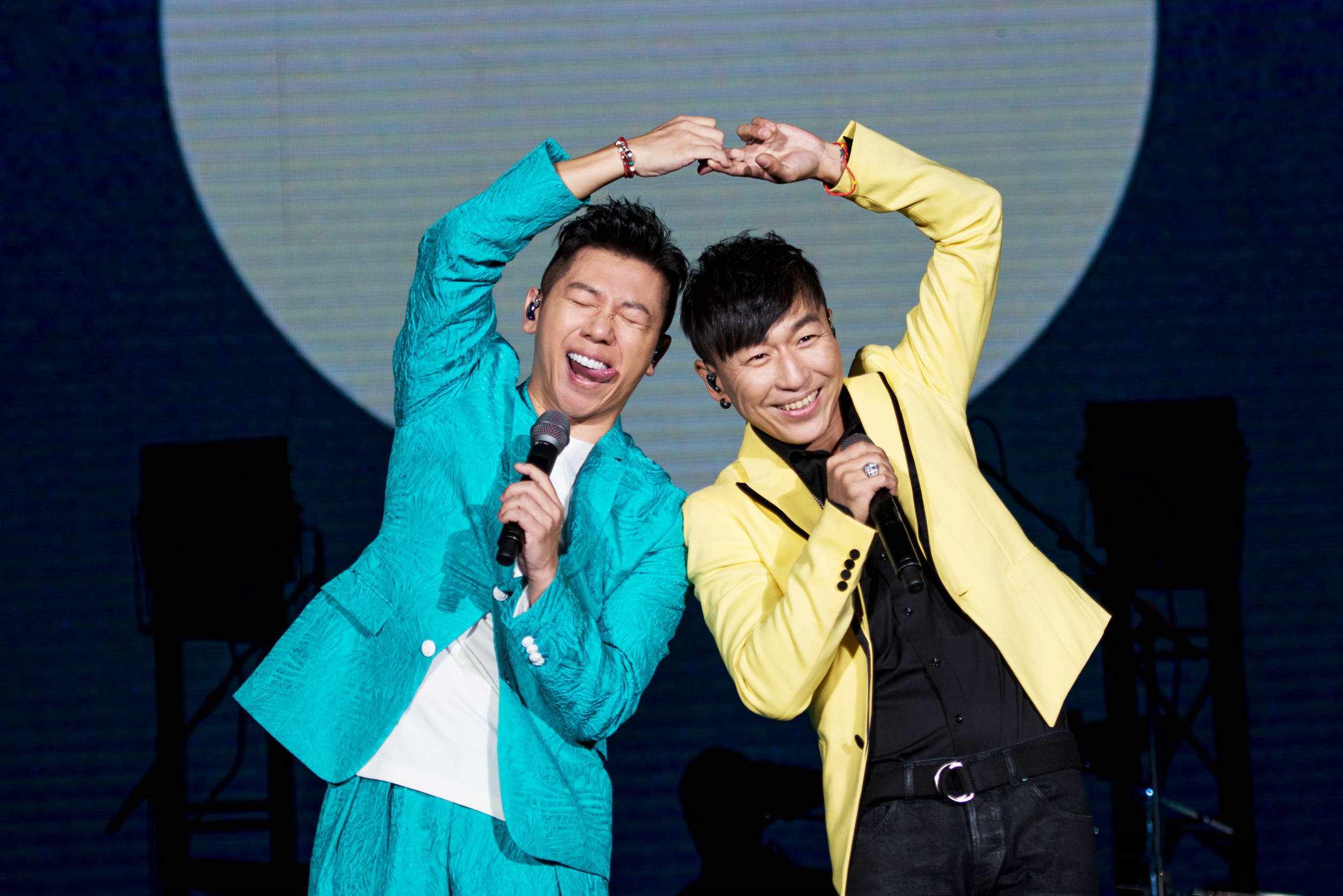 《失恋33天》有毒?文章移情,陈羽凡吸毒,网友:郭京飞,挺住