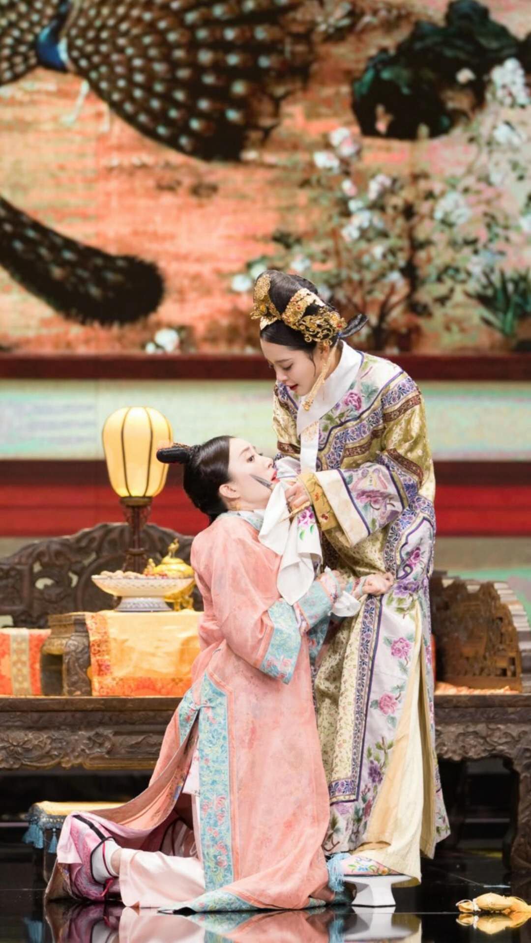 舒畅和辛芷蕾再度同台,谁更胜一筹?