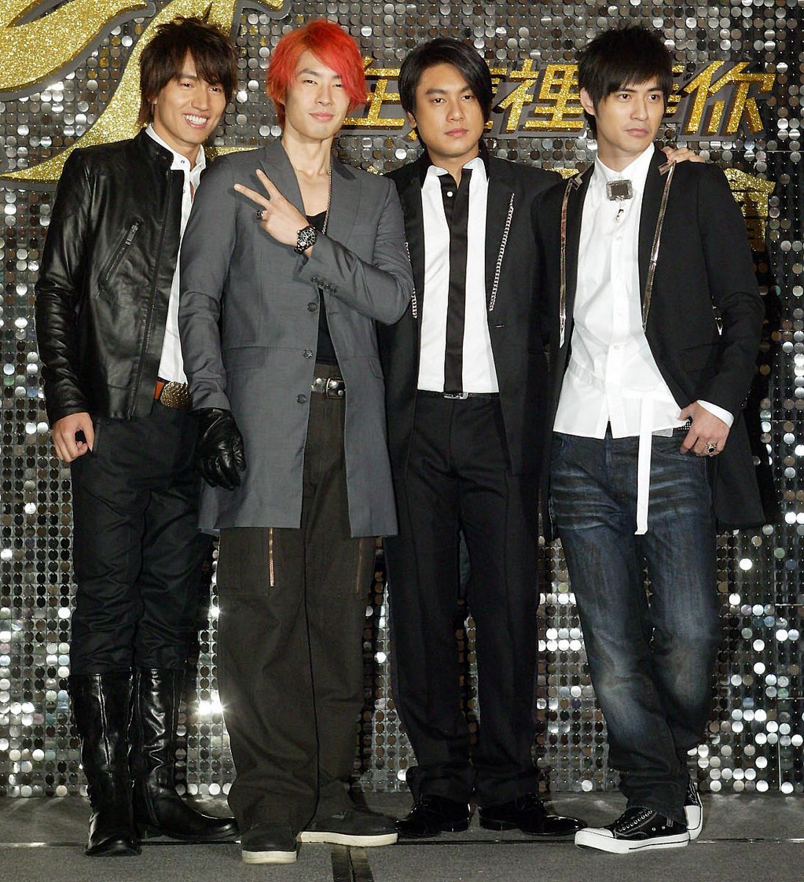 想当年,他们四个阳光帅气的男孩,以一部《流星花园》红遍大江南北