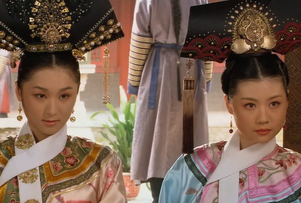 《甄嬛传》中"歪脖子福晋",竟出演过《暖春》,你发现了吗?