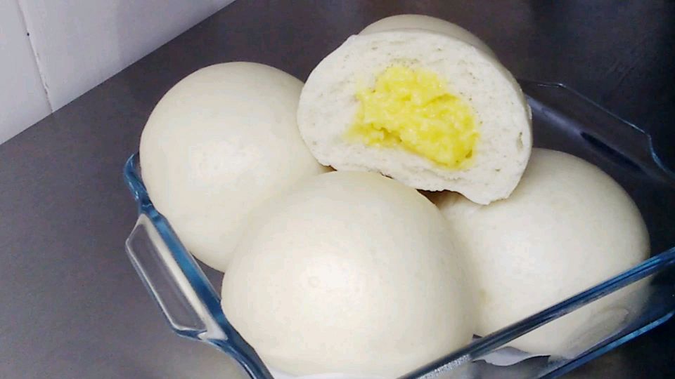 搞不定早餐?一起来做香喷喷的奶黄包吧