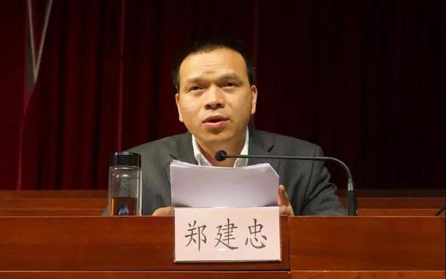 黄荣定:全力打响"过五关"之战 苍南县村社规模优化调整正式启动