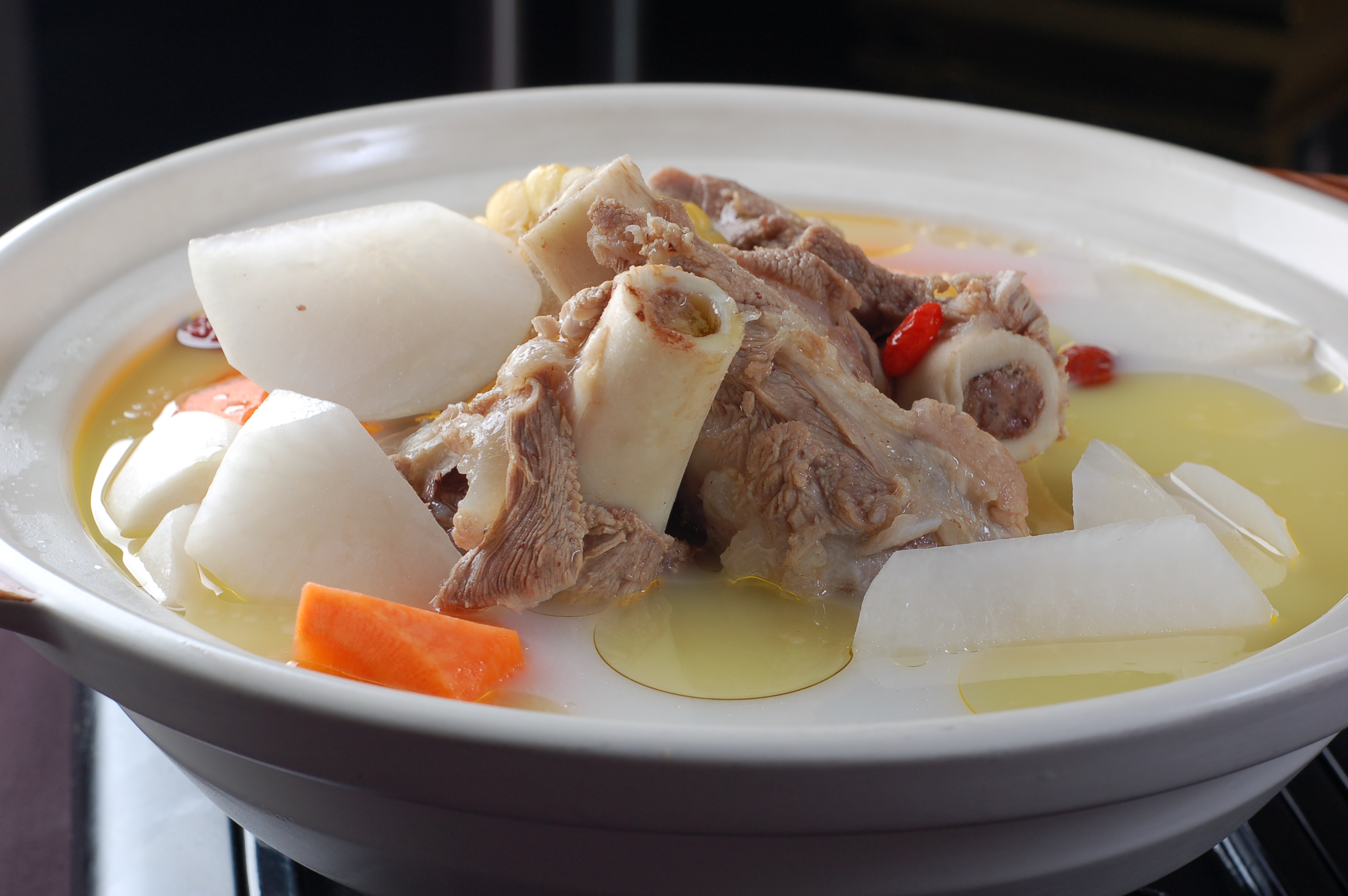 美食推荐:六道海鲜大宴,图五吃过的人很少,第四道食客最爱