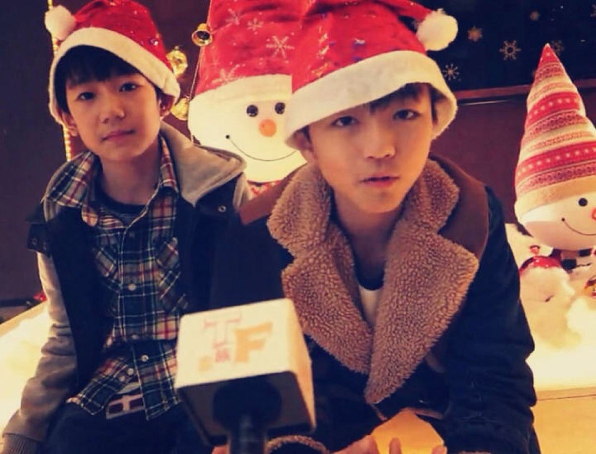 tfboys中他们两个的关系真是让人感叹,岁月情长,竹马成双!