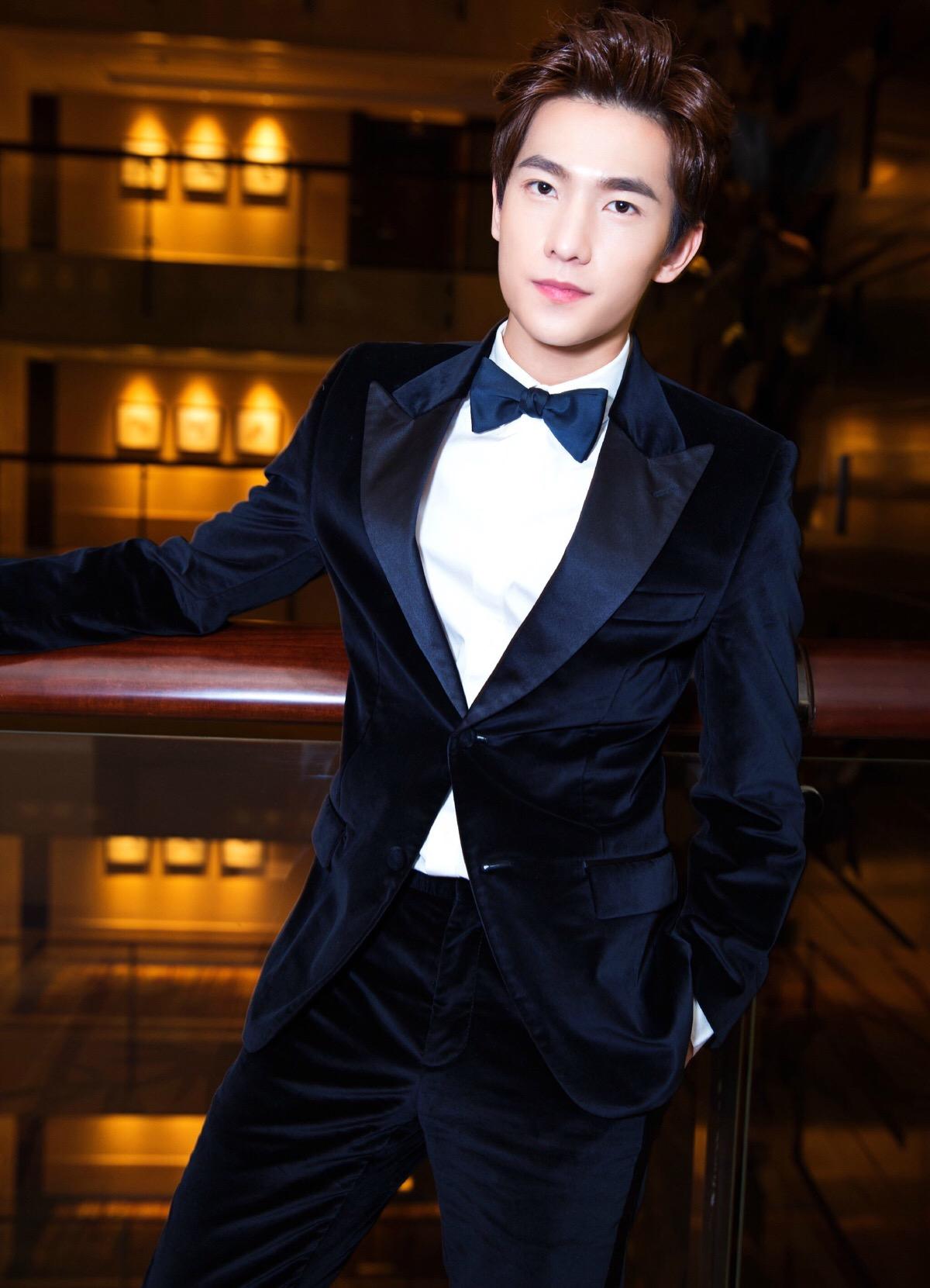 高分甜宠文:霸道总裁,将她掳地无处可逃,绑在身边,宠她入骨