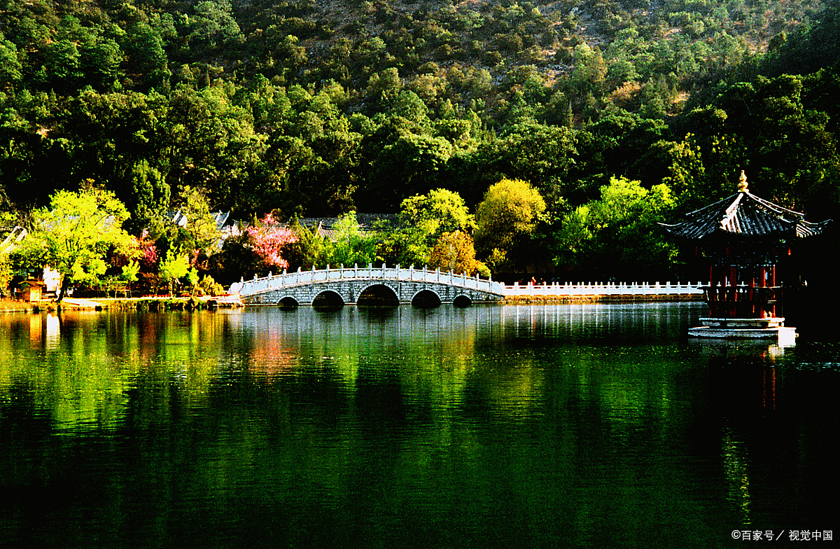 北京黑龙潭景区图片