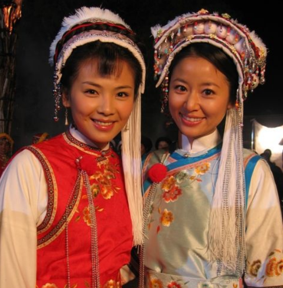 7,2009年播出的《大理公主,饰演杨阿细