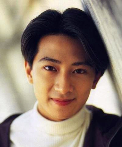 他是应采儿的前男友,因拒绝日本代言被"雪藏",复出后获力挺