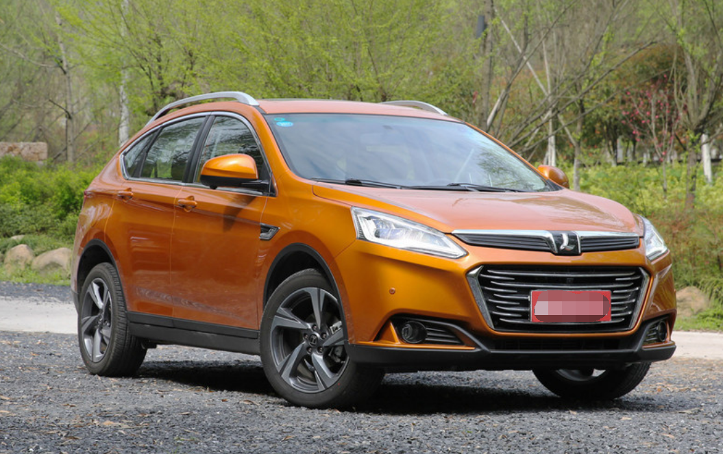 东风裕隆优6suv,整体手感不错,视觉上也运动感十足