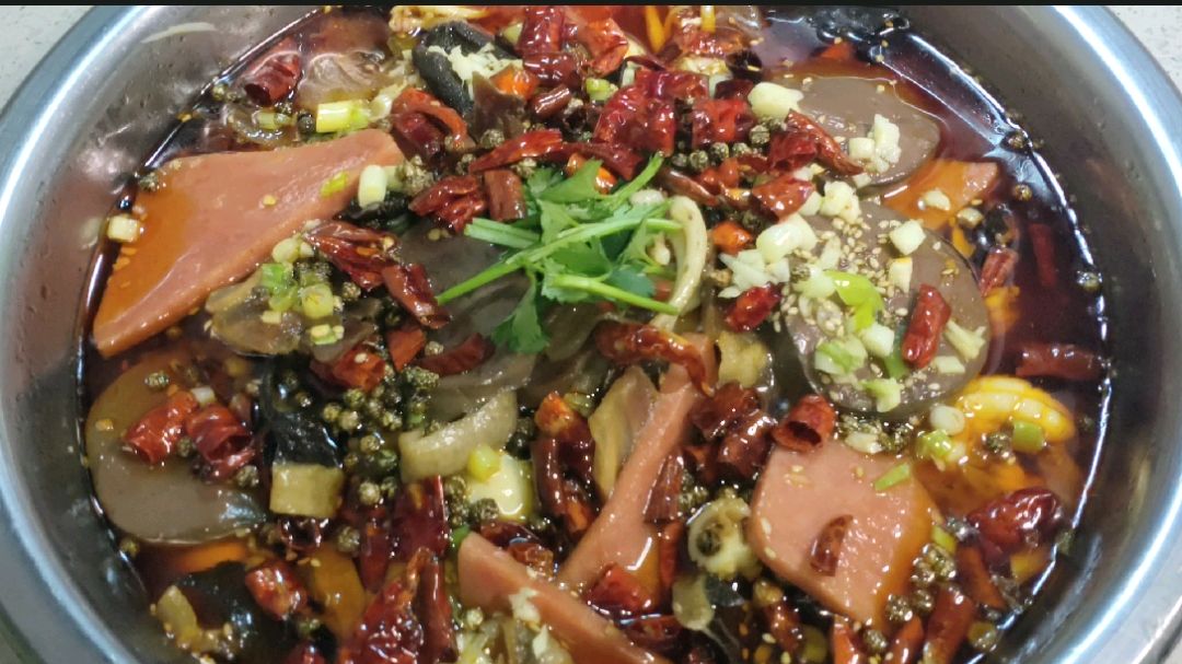 大厨教做:“毛血旺”,麻辣鲜香,在家也能做出川菜的味道