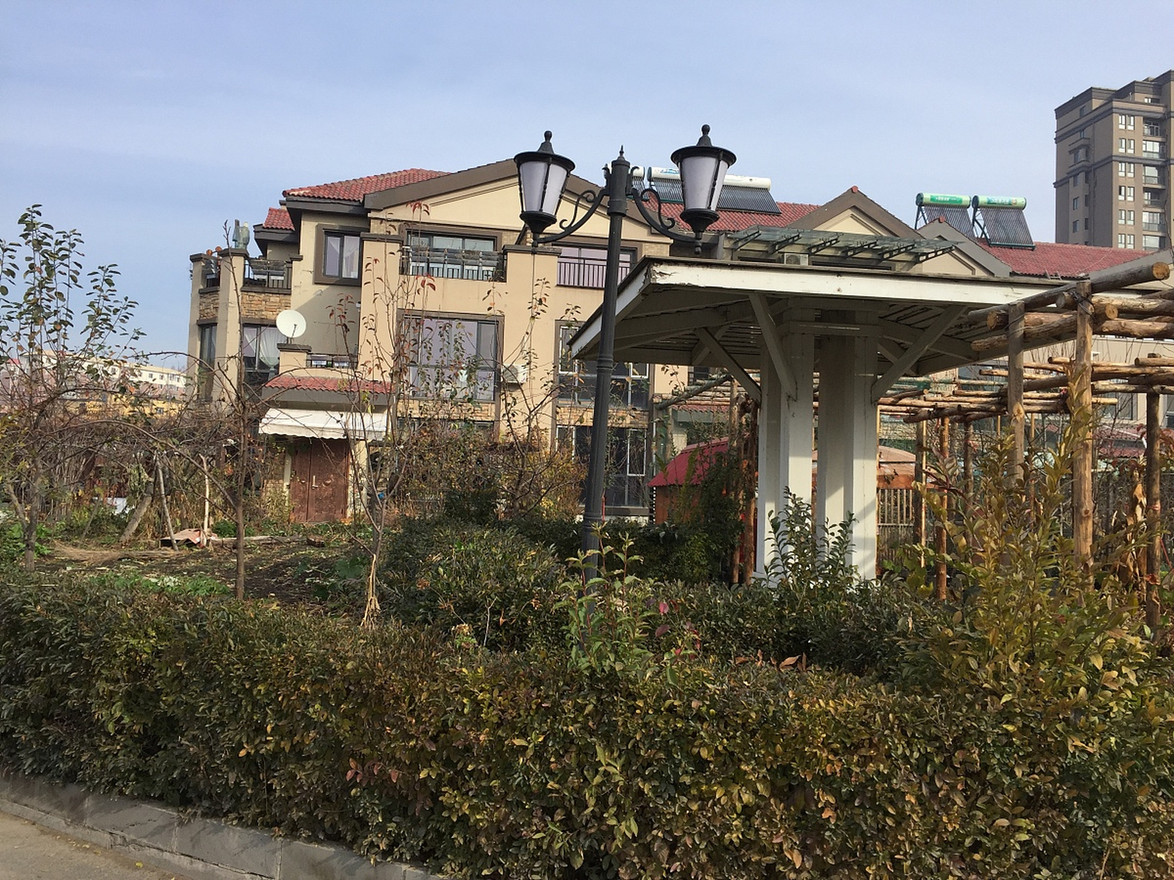 两年跌5000/㎡,汉口跌的最狠的小区 汉口后湖大道的同鑫花园,离地铁站