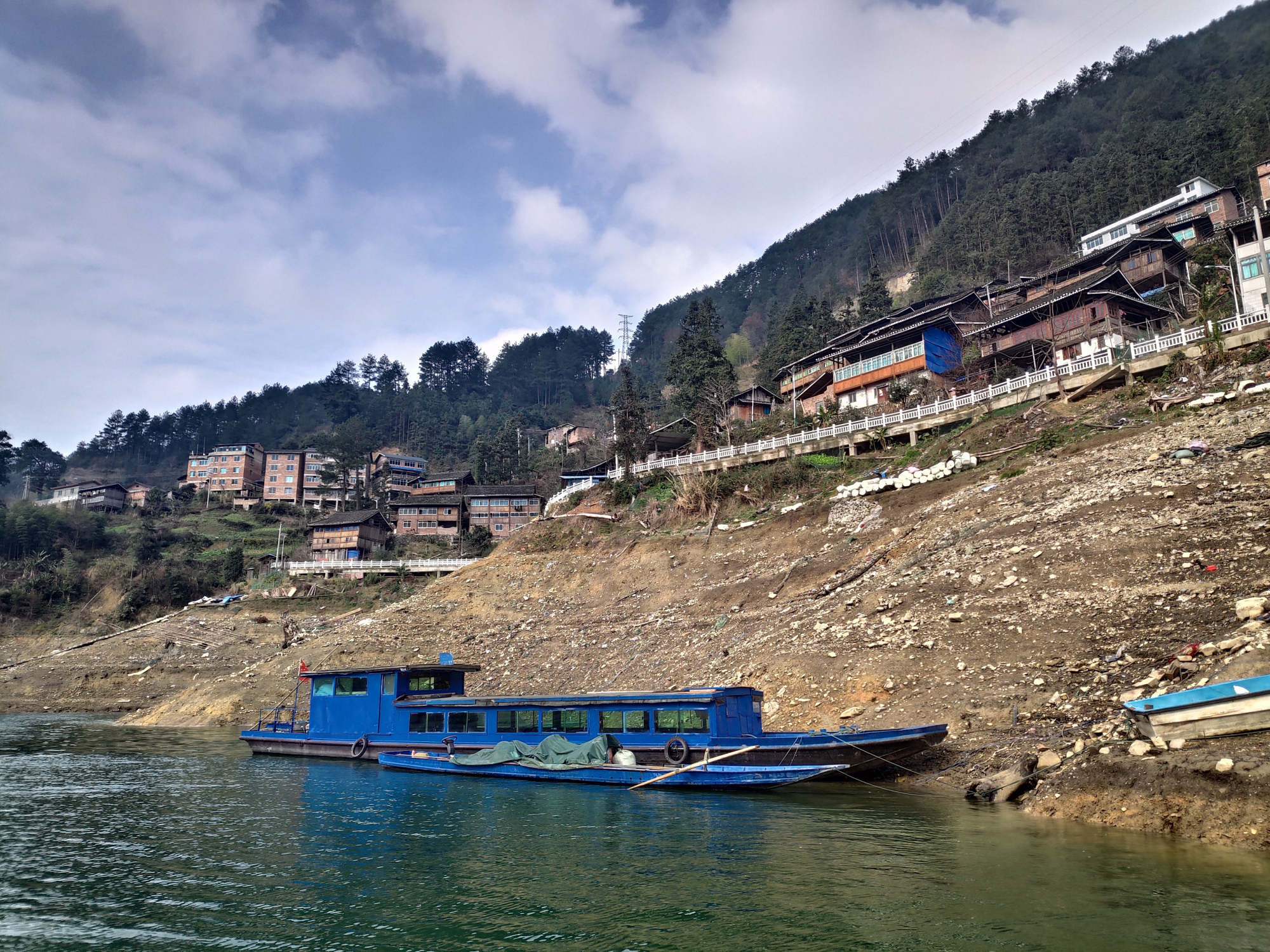 贵州省剑河县清水江两岸风光