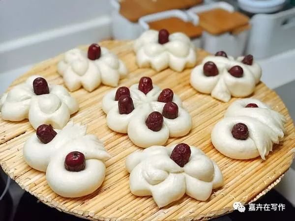 枣花馍里蒸大年