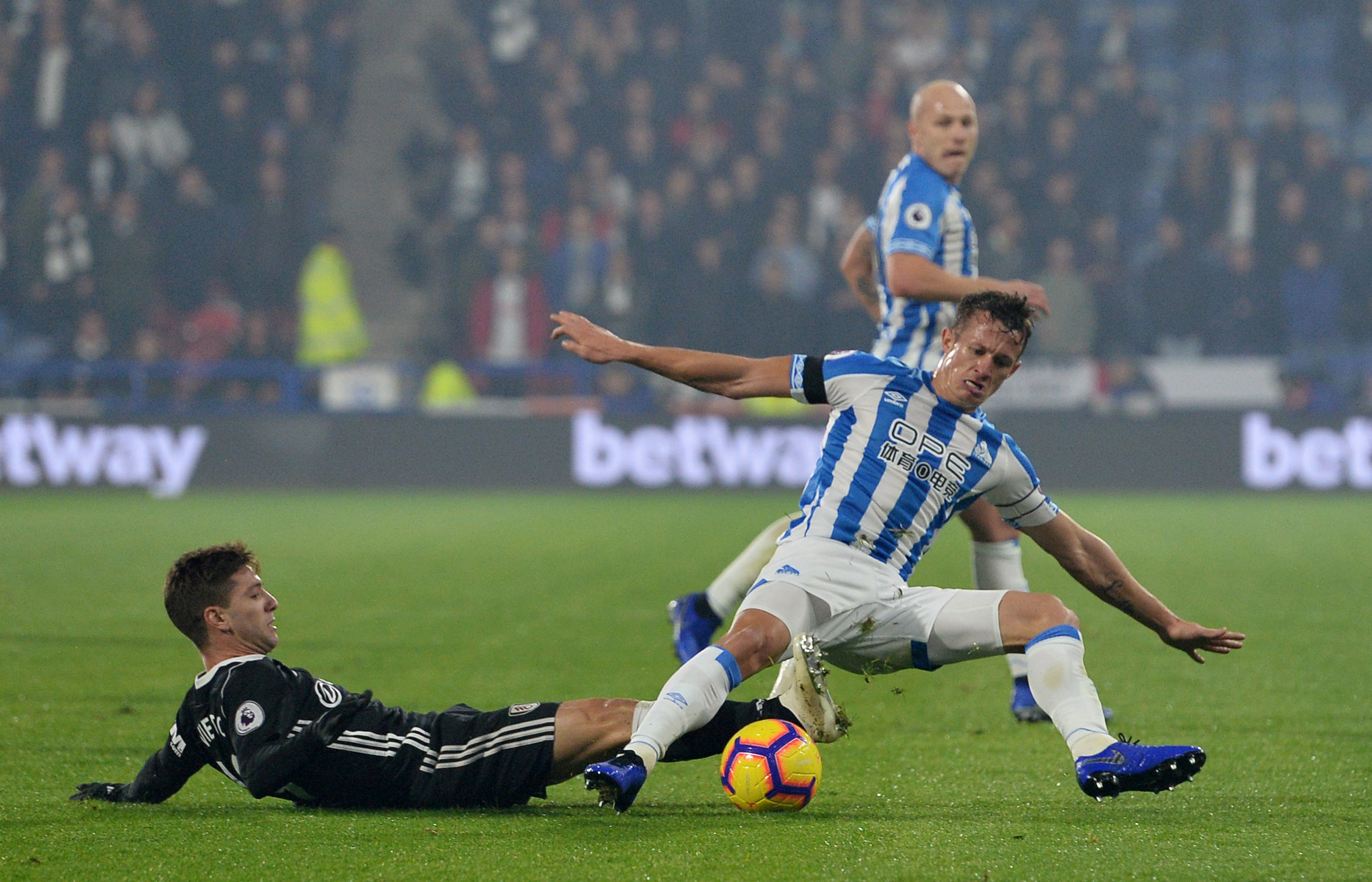 足球——英超联赛:哈德斯菲尔德胜富勒姆(2)