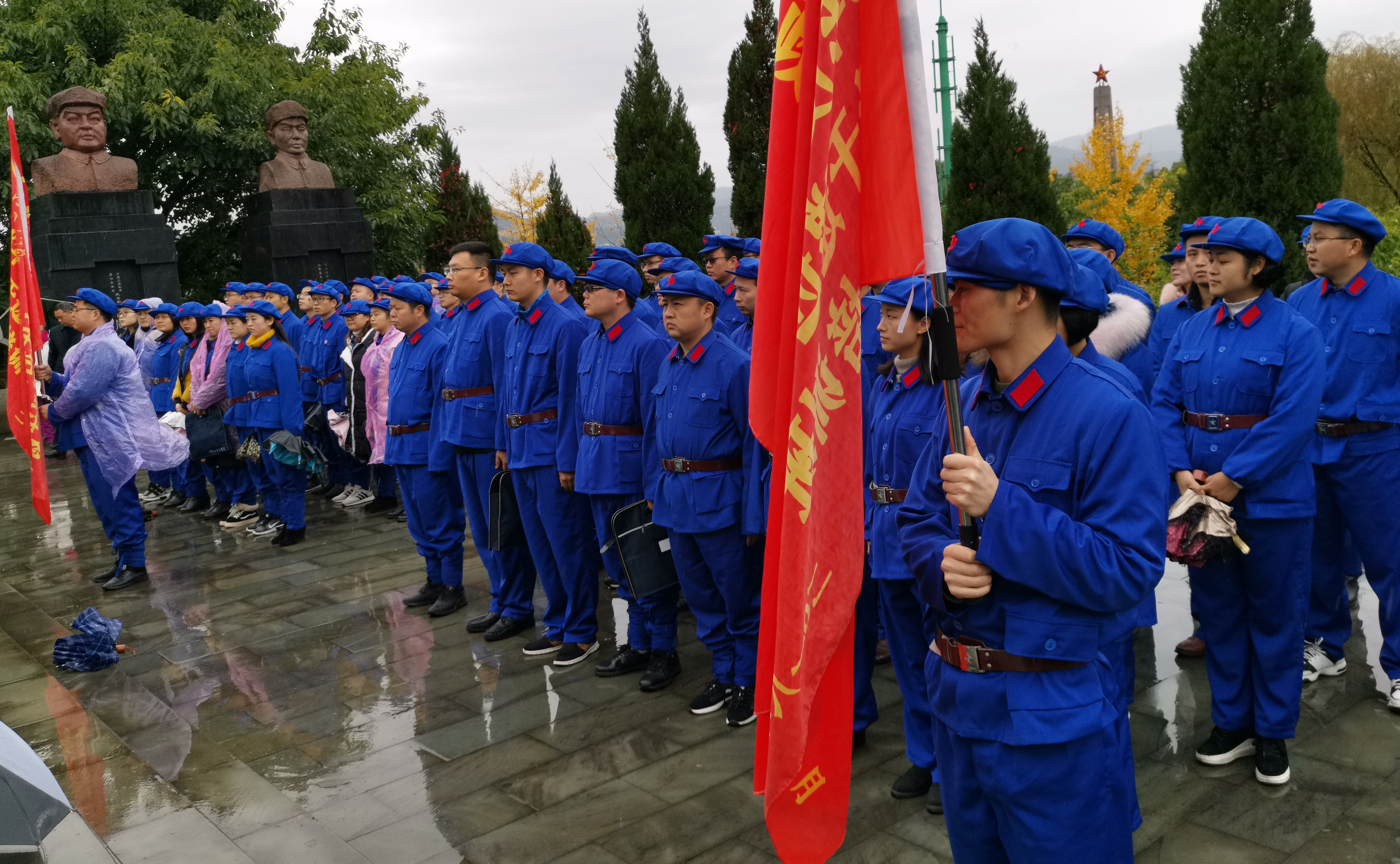 传承红色基因 培塑时代新人——大巴山干部学院成立一周年纪实