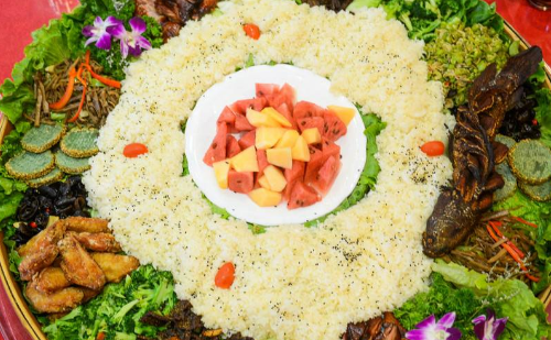 印度手抓饭:丰盛大餐用手抓,你体验过吗?