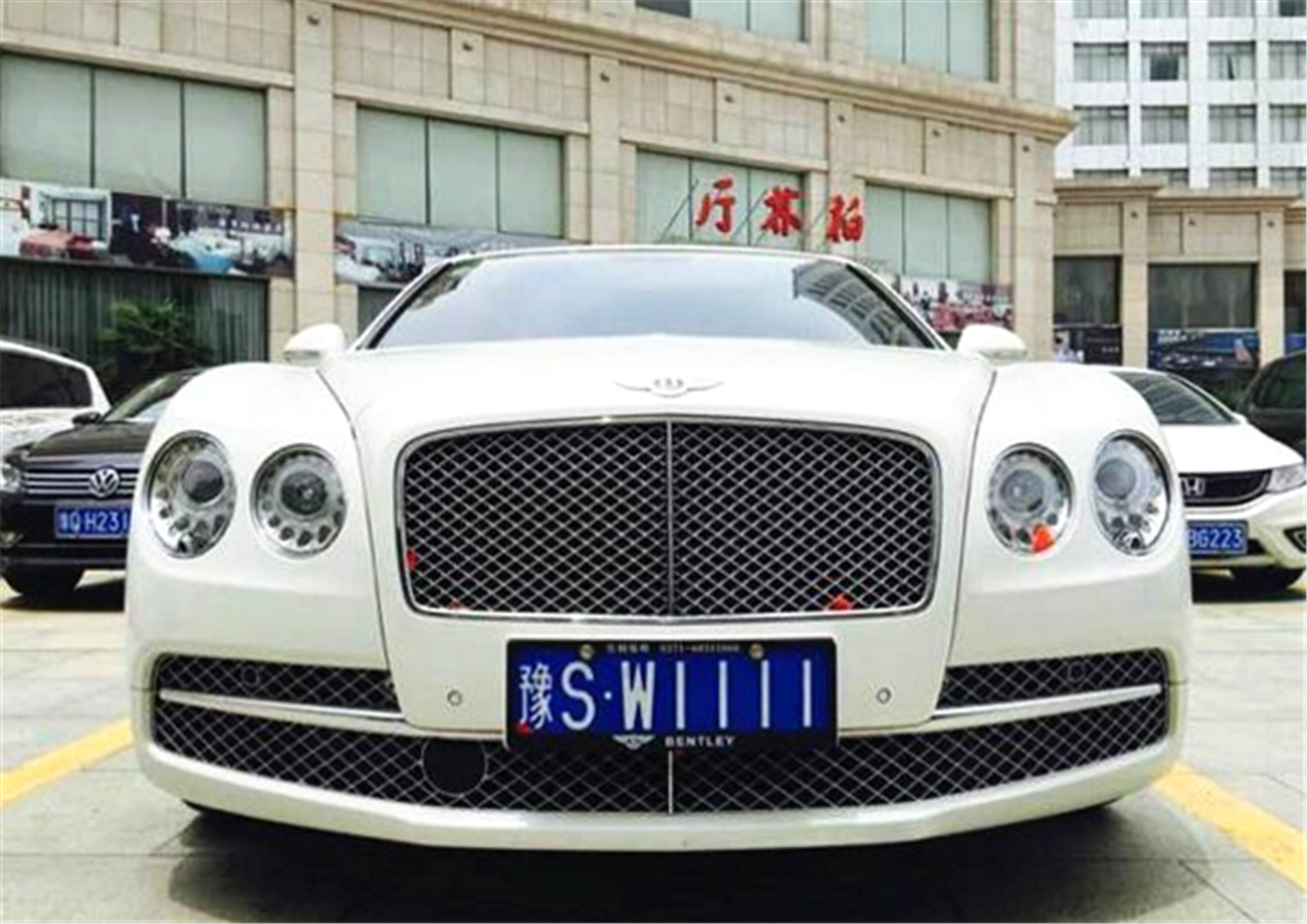 十几万的"保时泰"挂了副牛牌被人当成保时捷!豪车牌照令人羡慕
