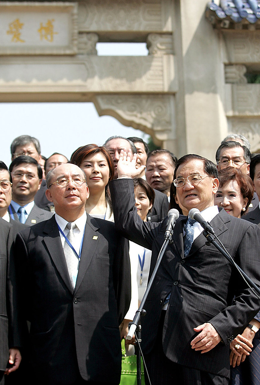 马克龙访华:欧洲应具有战略自主性 2023年4月初,法国总统马克龙访问